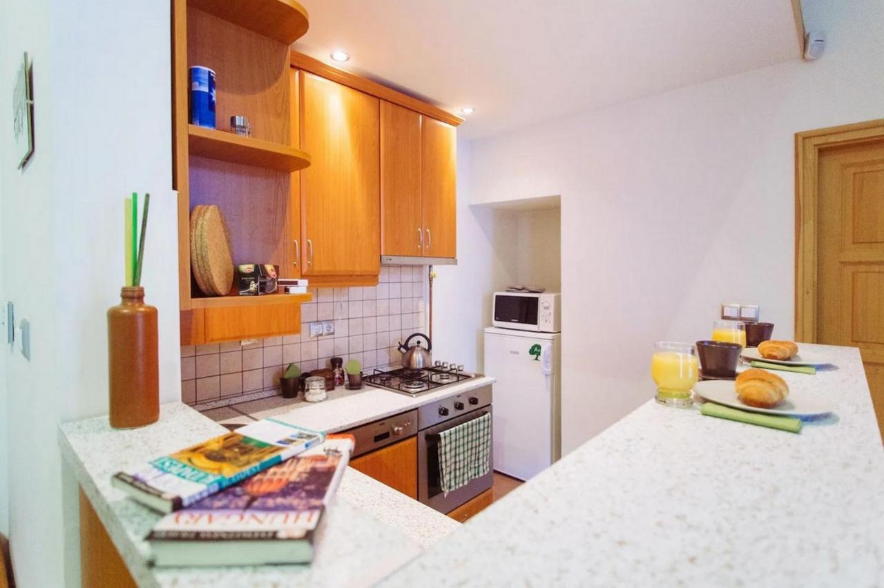 All In 10 Apartment, Bp Downtown Ac Budapest Exterior photo